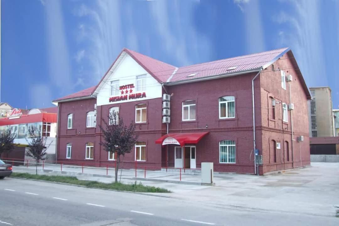 Mi Sian Mura Лугож Экстерьер фото